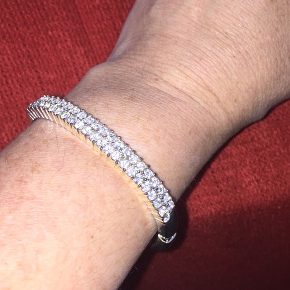 Crystals Bangle Hinged Bracelets Jennifer Moore - Picture 7 of 8